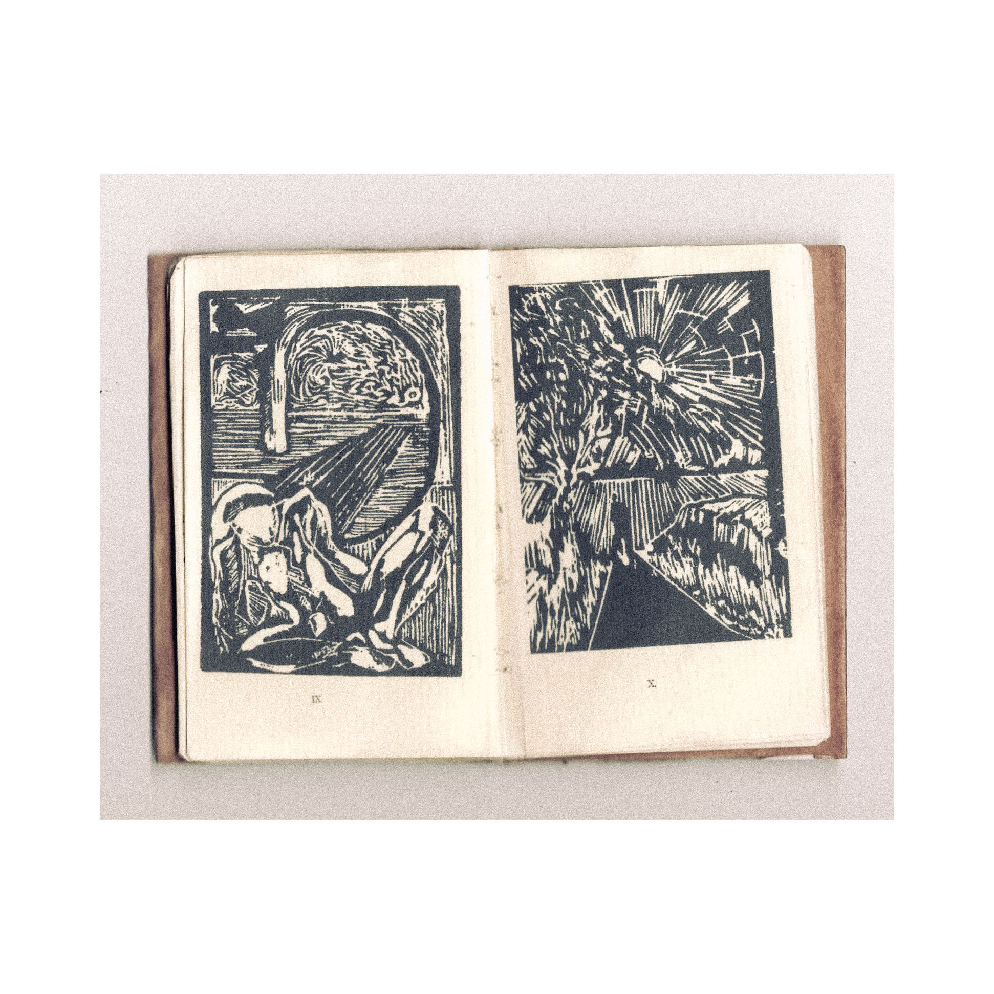 Relief. Book of Prints by J E from 2012 to 2022 - Image 3